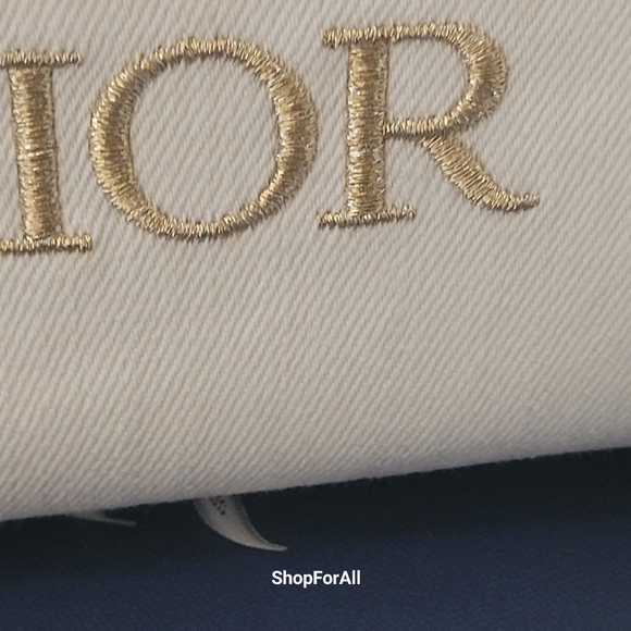 - ❤️Host pick 💥💥Dior New💥💥 - Picture 5 of 16